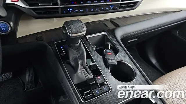 Toyota Sienna 2021 — Photo 7/20