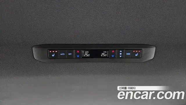 Toyota Sienna 2021 — Photo 11/20