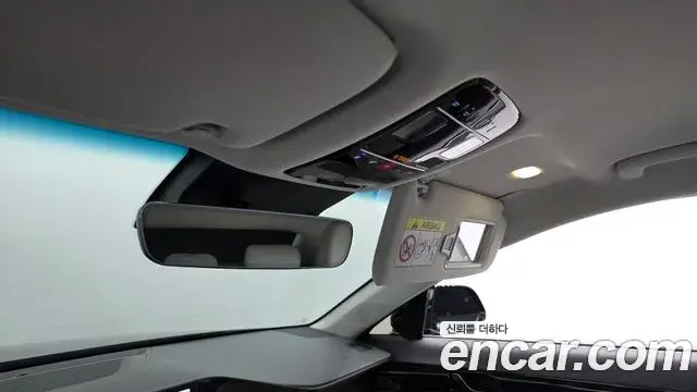 Hyundai Grandeur Hybrid 2023 — ფოტო 20/20