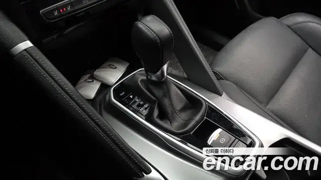 Renault Samsung QM6 2022 — ფოტო 11/20