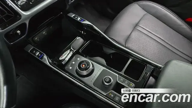 Kia Sorento 2020 — Фото 9/20