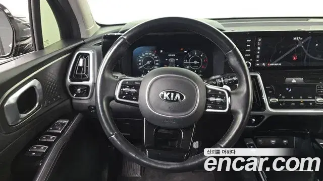 Kia Sorento 2020 — Фото 13/20