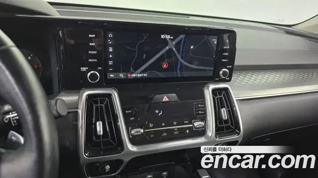 Kia Sorento 2020 — Фото 14/20
