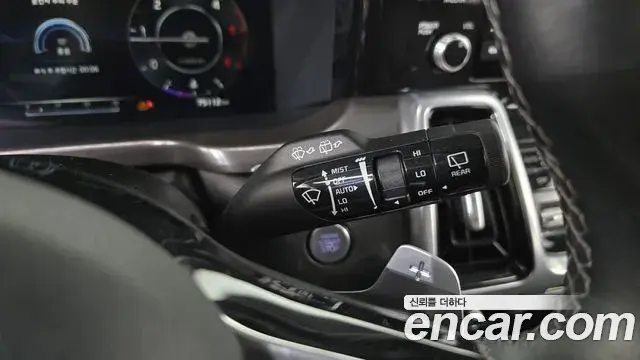 Kia Sorento 2020 — Фото 18/20