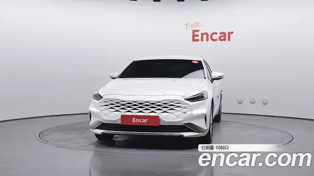 Kia K8 2022 — Şəkil 1/20