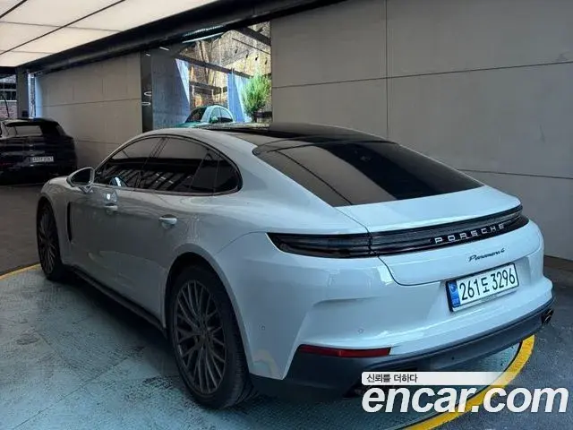 Porsche Panamera 2025 — Photo 11/13