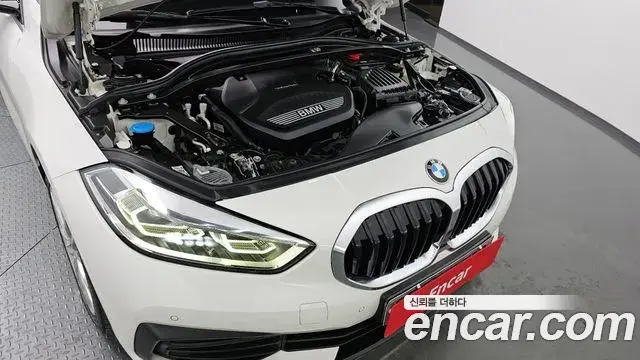 BMW 1 Series 2020 — Şəkil 11/20
