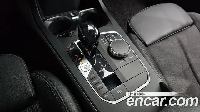 BMW 1 Series 2020 — Şəkil 20/20