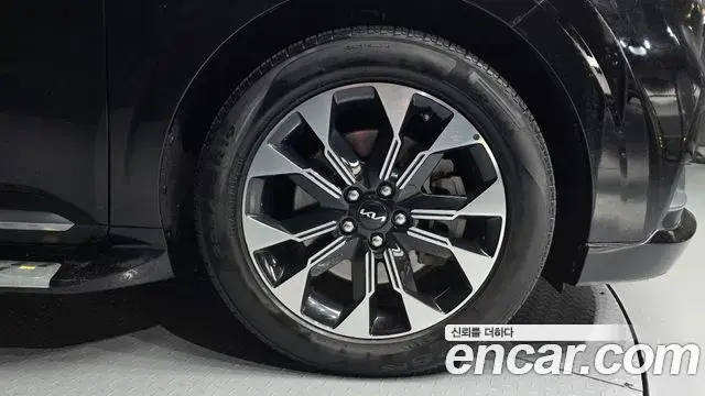 Kia Carnival 2021 — Şəkil 20/20
