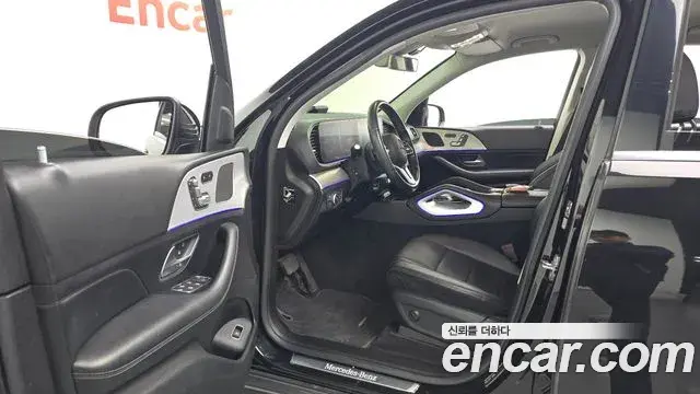 Mercedes-Benz GLE-Class 2019 — Фото 10/20