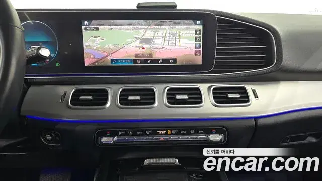 Mercedes-Benz GLE-Class 2019 — Фото 14/20