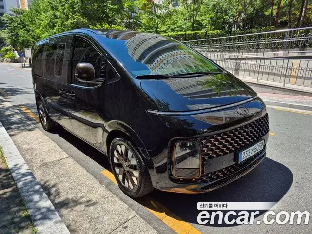 Hyundai Staria 2024 — Şəkil 17/20