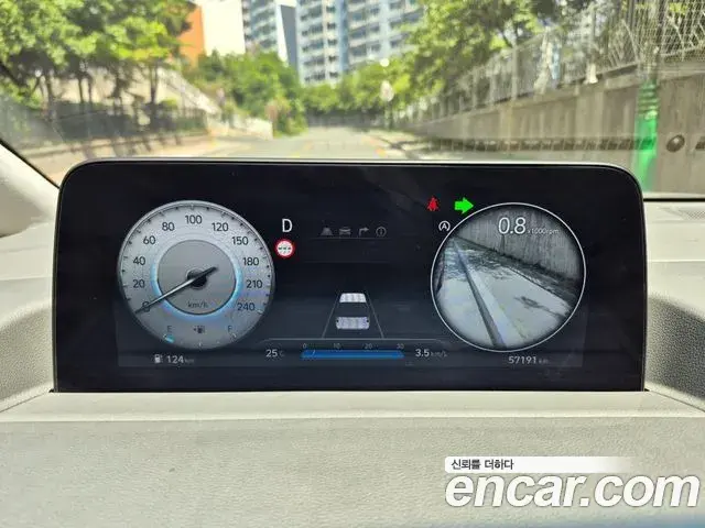 Hyundai Staria 2024 — Şəkil 12/20