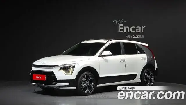 Kia Niro 2022 — Photo 16/20