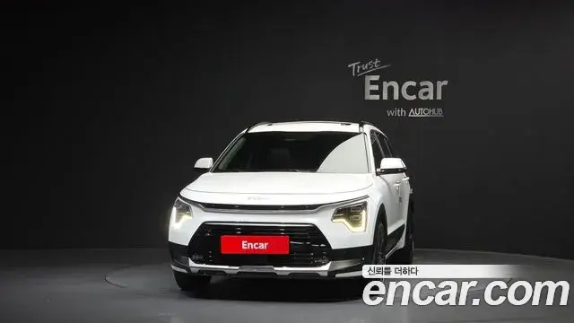 Kia Niro 2022 — Photo 2/20