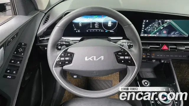 Kia Niro 2022 — Photo 1/20