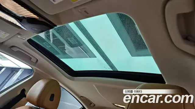 BMW 5 Series 2018 — ფოტო 13/20