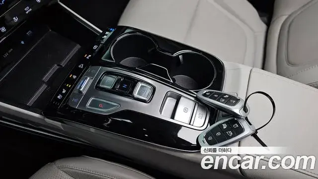Hyundai Tucson Hybrid 2021 — ფოტო 5/20