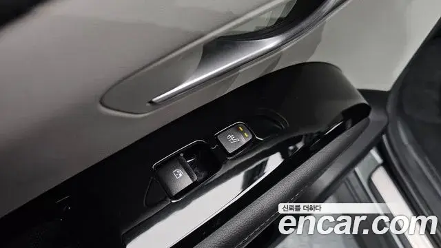 Hyundai Tucson Hybrid 2021 — ფოტო 14/20