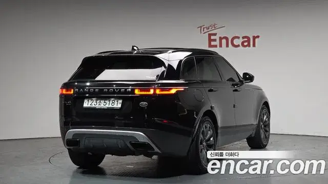 Land Rover Range Rover Velar 2019 — Şəkil 5/20