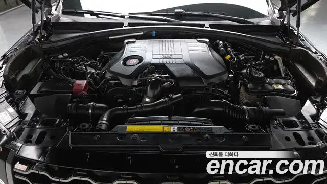 Land Rover Range Rover Velar 2019 — Şəkil 9/20