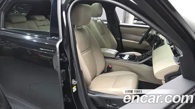 Land Rover Range Rover Velar 2019 — Şəkil 7/20