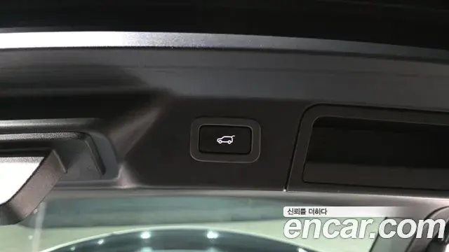 Land Rover Range Rover Velar 2019 — Şəkil 18/20