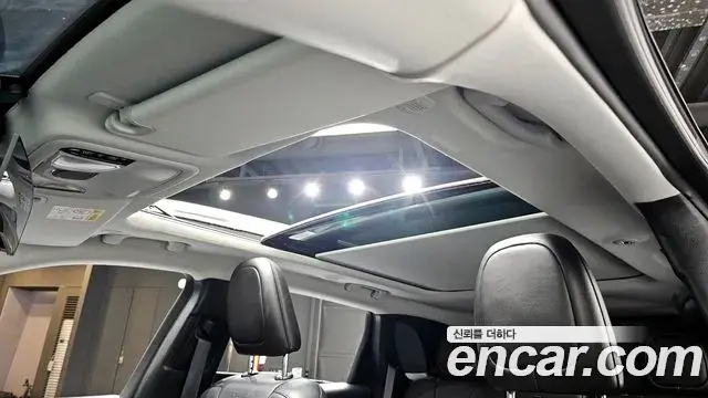 Jeep Cherokee 2020 — Photo 2/20