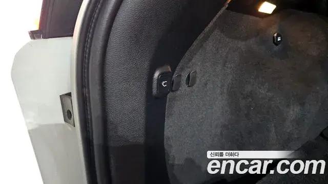 Jeep Cherokee 2020 — Photo 10/20