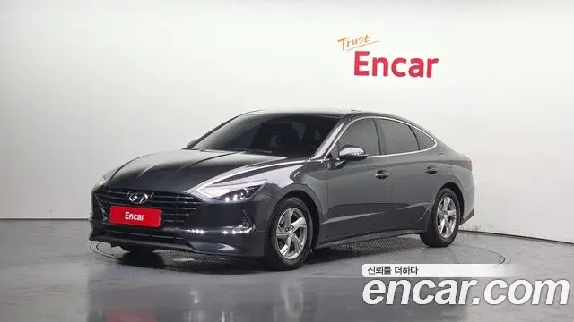 Hyundai Sonata Hybrid 2021 — Şəkil 19/20