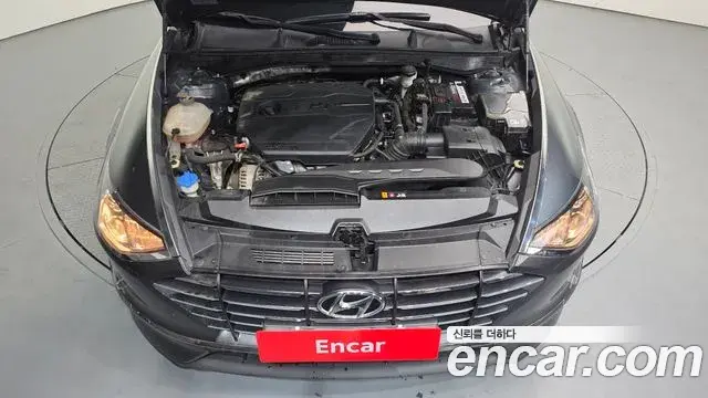 Hyundai Sonata Hybrid 2021 — Şəkil 14/20