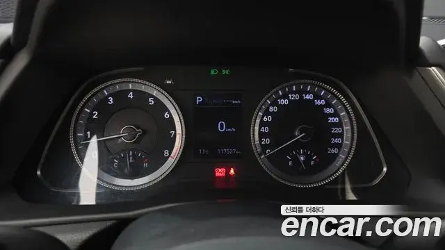 Hyundai Sonata Hybrid 2021 — Şəkil 12/20