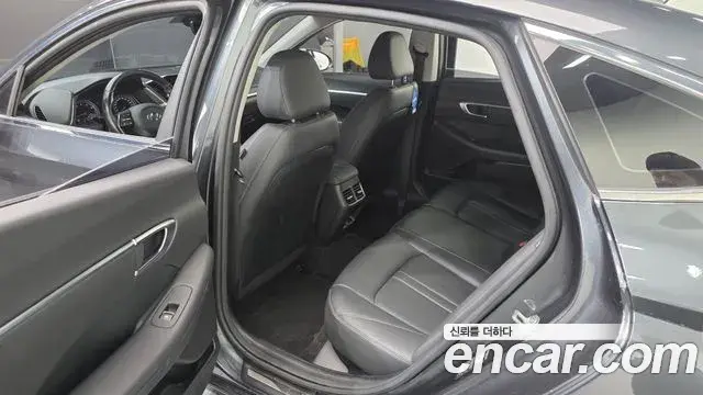 Hyundai Sonata Hybrid 2021 — Şəkil 1/20
