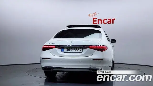Mercedes-Benz S-Class 2023 — Фото 3/20