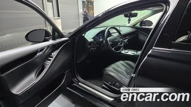 Genesis G80 2023 — Şəkil 18/20