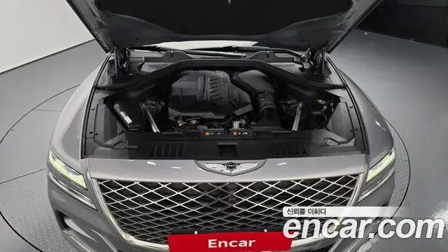 Genesis GV80 2020 — ფოტო 17/20