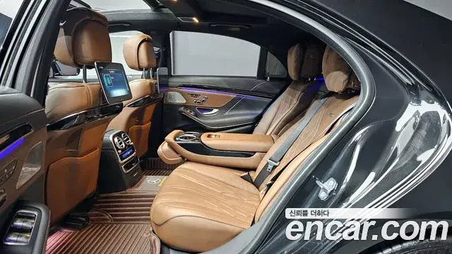 Mercedes-Benz S-Class 2019 — Фото 11/20