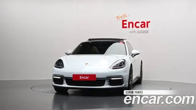 Porsche Panamera 2018 — Şəkil 20/20