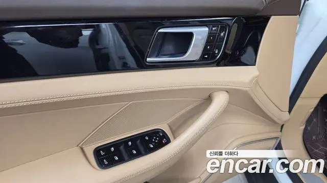 Porsche Panamera 2018 — Şəkil 19/20