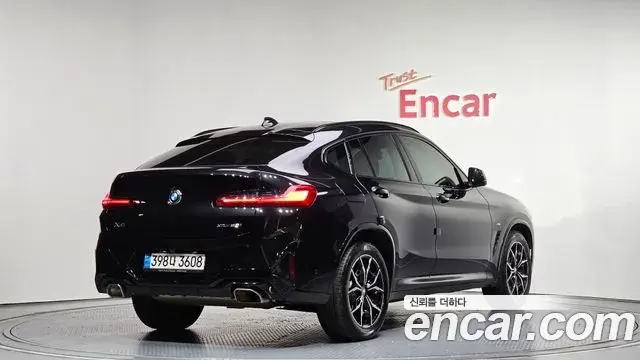 BMW X4 2022 — Şəkil 15/20