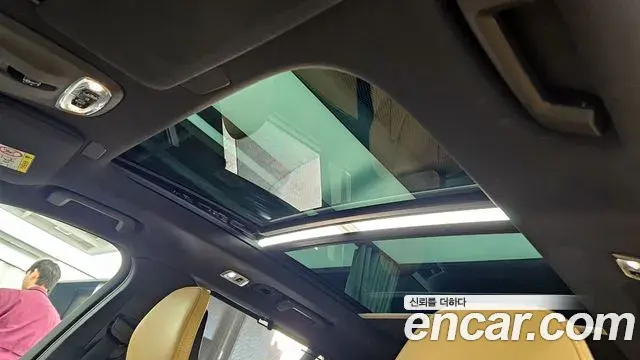 Volvo XC90 2022 — Şəkil 8/20