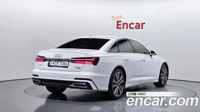 Audi A6 2023 — Фото 2/20