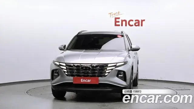 Hyundai Tucson Hybrid 2022 — Photo 13/20