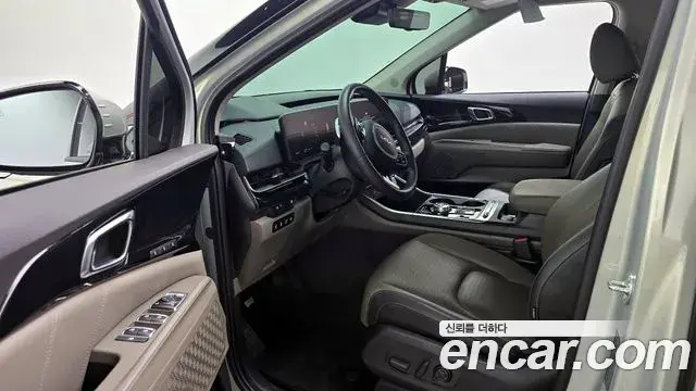 Kia Carnival 2024 — ფოტო 7/20