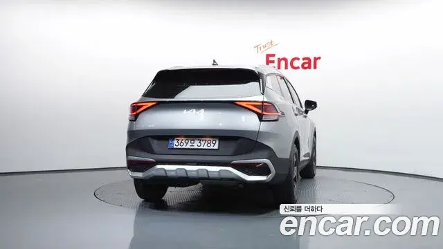 Kia Sportage 2022 — Фото 4/20