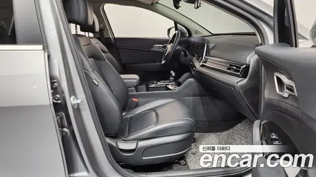 Kia Sportage 2022 — Фото 11/20