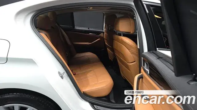 BMW 5 Series 2023 — ფოტო 3/20