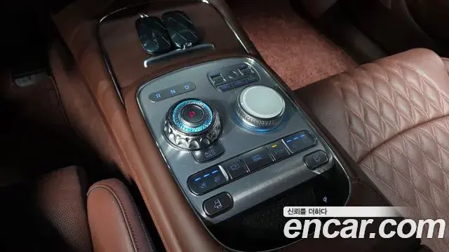 Genesis G90 2024 — Şəkil 2/20
