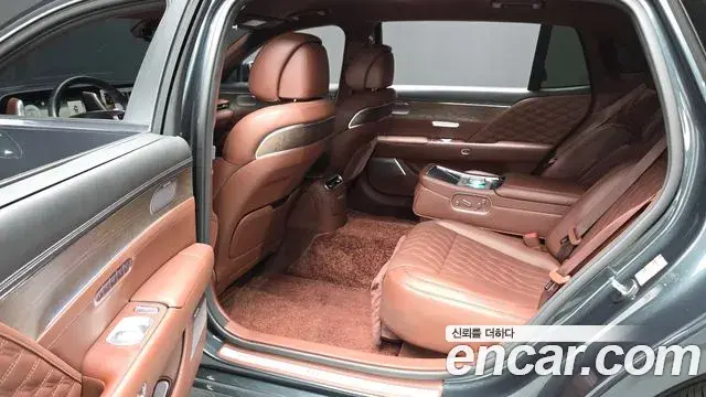 Genesis G90 2024 — Şəkil 18/20