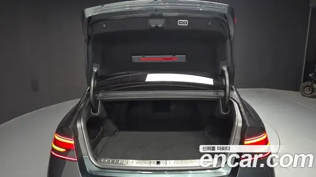 Genesis G90 2024 — Şəkil 8/20